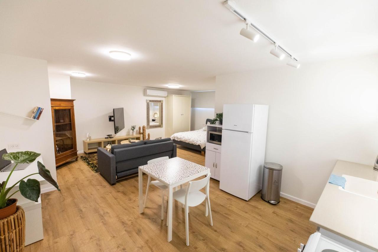 Sheba-Shik Apartment, Tel Hashomer שיבא-שיק, תל השומר,דירת סטודיו מקסימה! Рамат-Ган Экстерьер фото