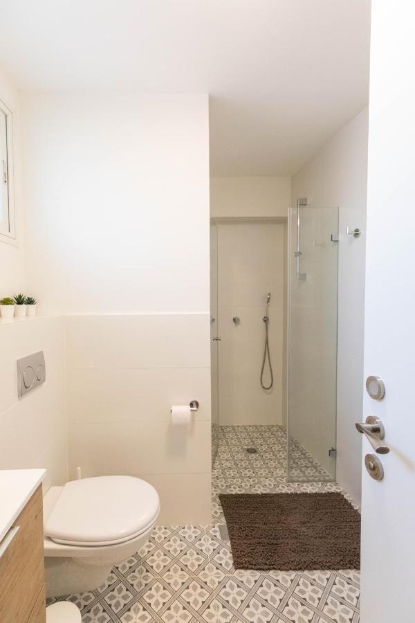 Sheba-Shik Apartment, Tel Hashomer שיבא-שיק, תל השומר,דירת סטודיו מקסימה! Рамат-Ган Экстерьер фото