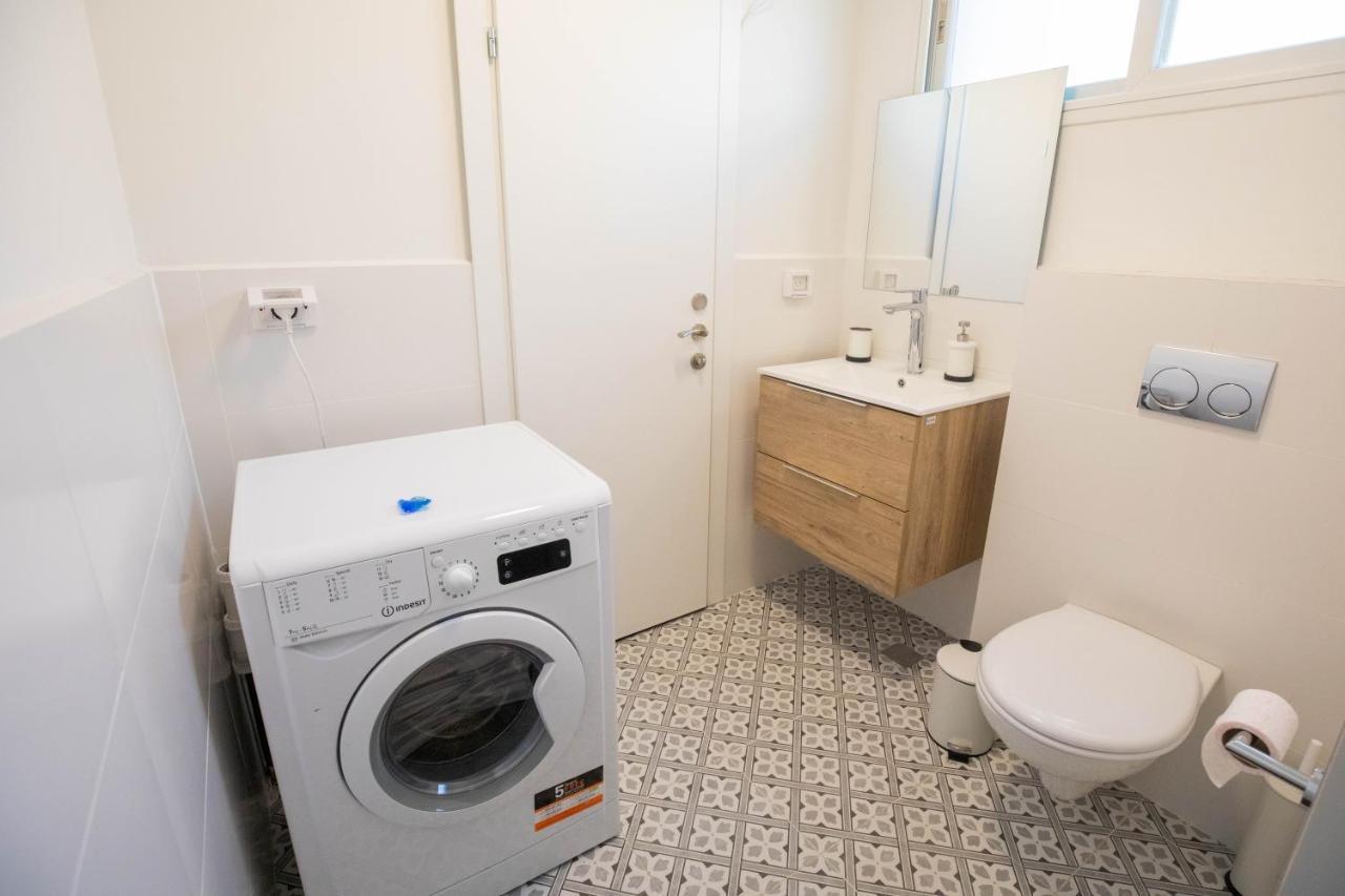 Sheba-Shik Apartment, Tel Hashomer שיבא-שיק, תל השומר,דירת סטודיו מקסימה! Рамат-Ган Экстерьер фото